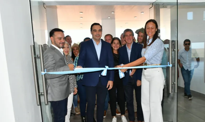 Valdés inauguró obras en Ituzaingó y encabezó la 1° Expo Rural del Norte correntino
