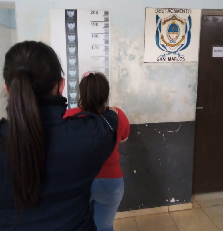 Corrientes: Detuvieron a una mujer por robar carne de un supermercado