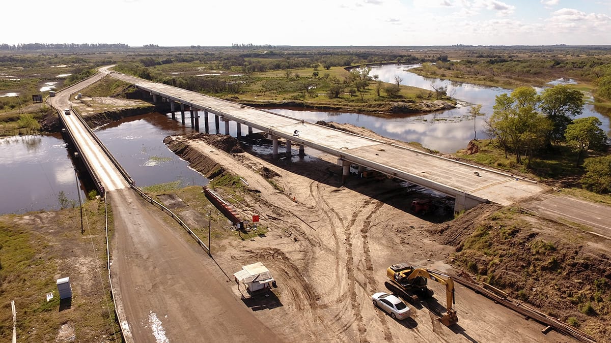 Vialidad Nacional finaliza la construcción del nuevo puente entre Goya y Esquina