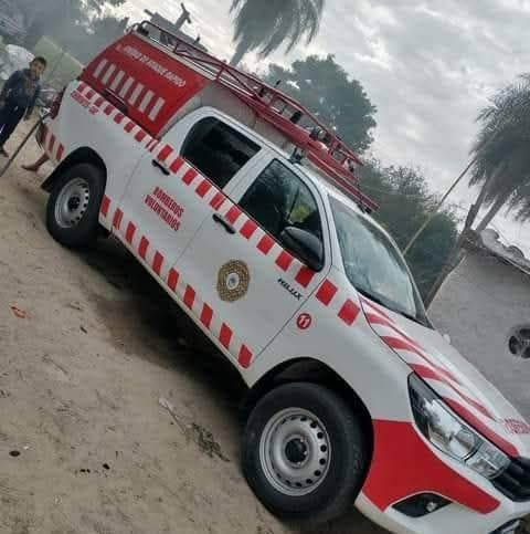 Bomberos auxiliaron a nena de 2 años que se ahogaba en una pileta