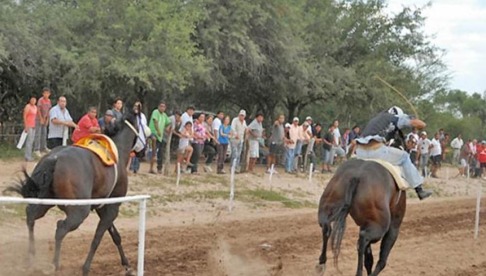 Video: Suspenden las carreras de caballos en el Club Hípico de Santa Ana