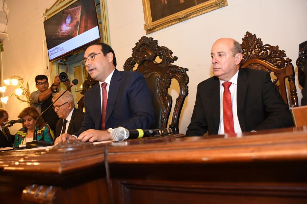 A las 11 el Gobierno anunciará plus de fin de año y canasta navideña