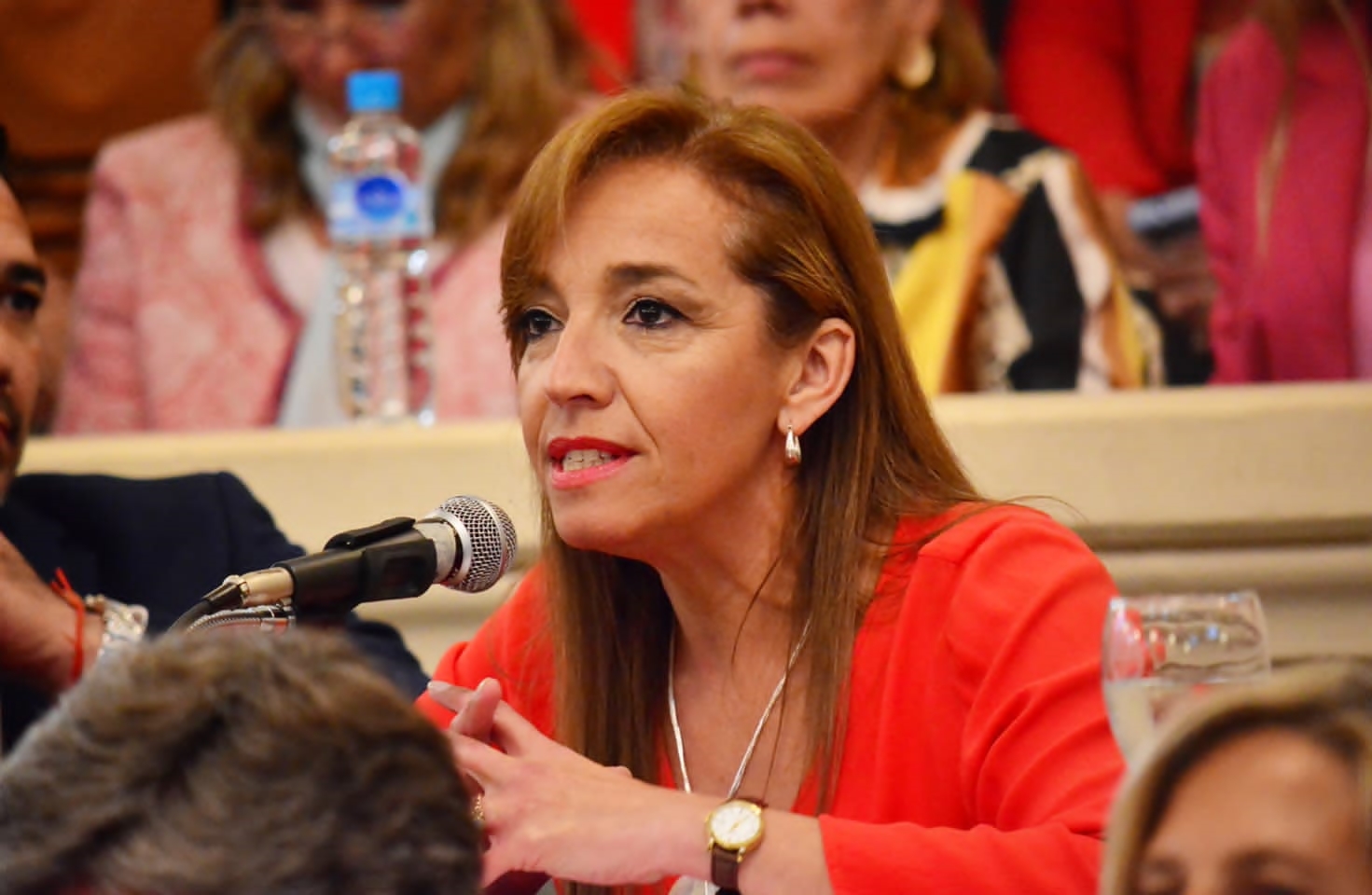 "Las mujeres hemos demostrado seriedad, capacidad y compromiso por la función pública"