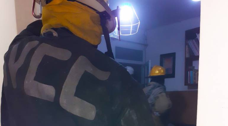Corrientes: Tiró un cigarrillo por un balcón y casi incendia un departamento