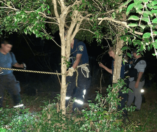 Corrientes: hallan muerta a una chica de 15 años en el patio de su casa