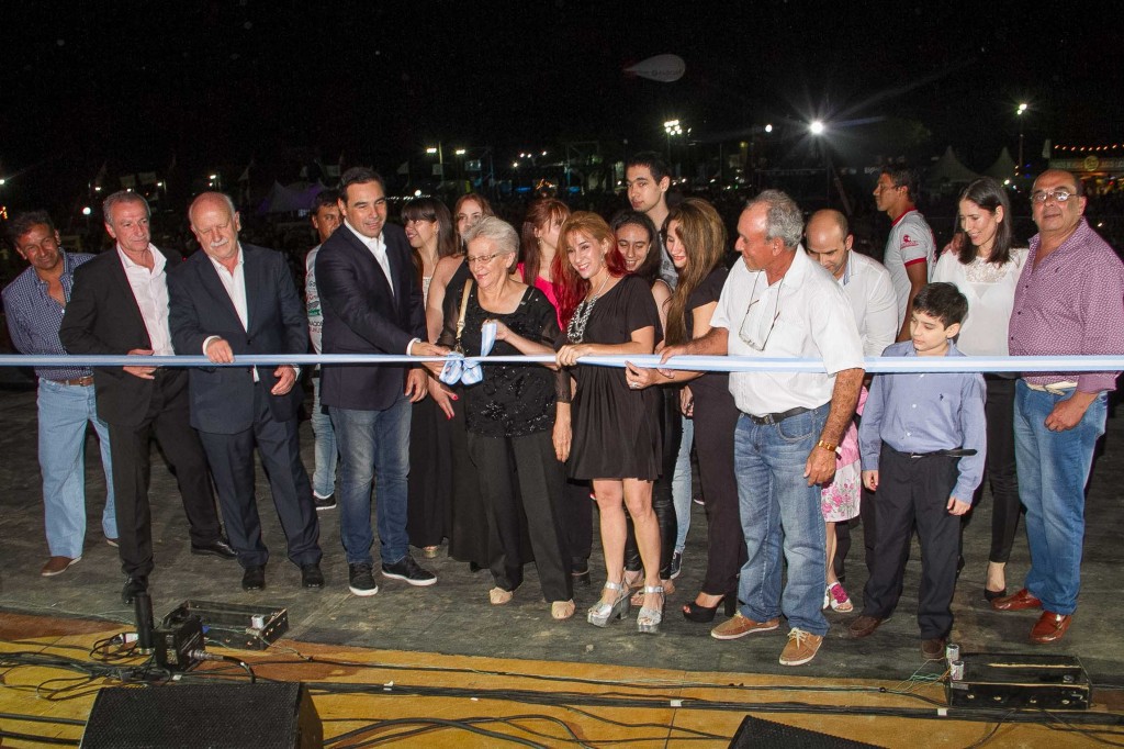 Se inauguró la 43º Fiesta Nacional del Surubí con una fuerte apuesta al turismo