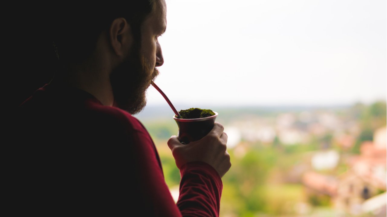 Encuesta oficial: Cuánto tiempo toma mate un correntino