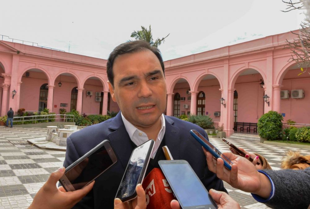 El Gobernador adelantó que “el Presupuesto 2019 se definirá de la forma más realista, con una política responsable de salarios”