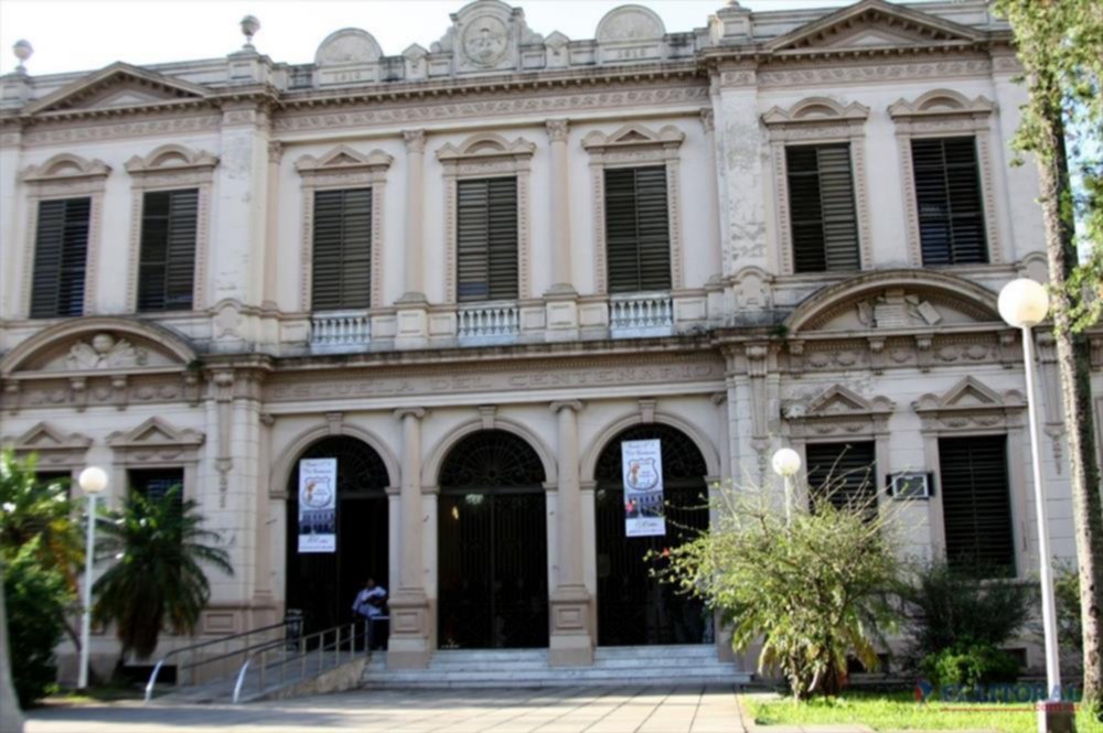 Corrientes: alumnos y directivos de una escuela aislados por caso de Covid