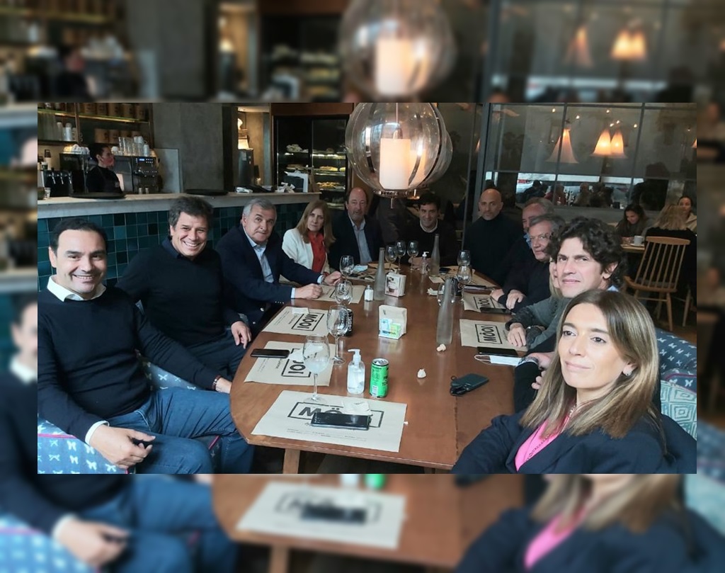 La UCR se reunió para apoyar a Facundo Manes en la previa al cierre de campaña