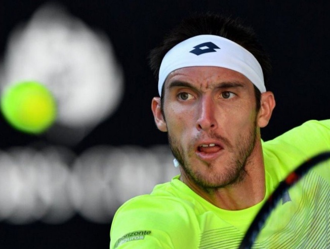 Barcelona Open: Leo Mayer arrancó con fuerza