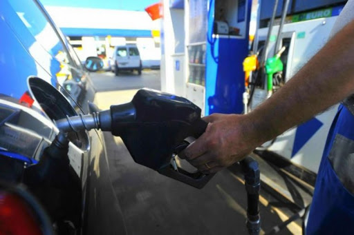 Se viene un nuevo aumento en los combustibles