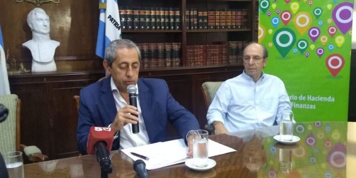 El Gobierno de Corrientes anunciará este miércoles aumentos salariales para empleados estatales