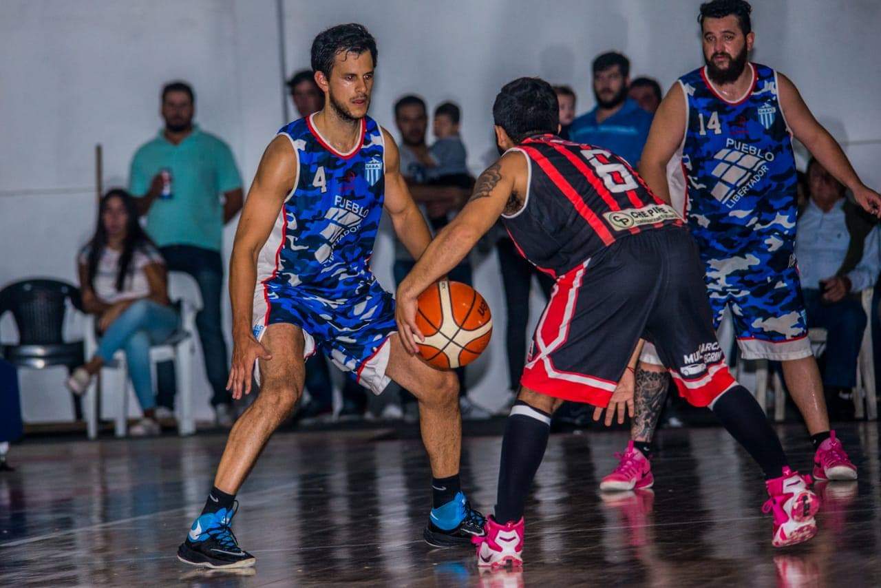 Foot Ball se quedó con una emotiva primera final por 73 a 69 a Berón de Astrada