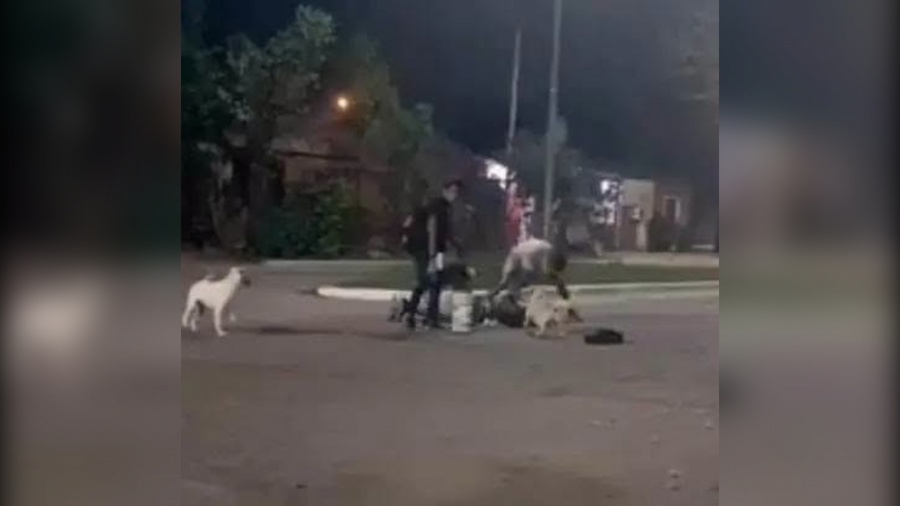 Hombre fue brutalmente golpeado por el actual novio de su ex y lucha por su vida