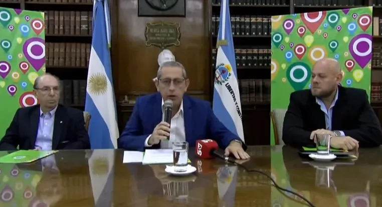 Corrientes: anunciaron aumento de sueldo para trabajadores estatales