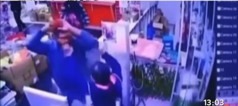Dueño de supermercado chino le cortó la mano a presunto ladrón