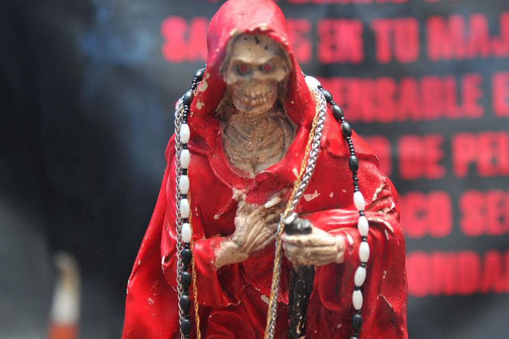Degolló a su padre con un cuchillo “tumbero” como ofrenda a San La Muerte