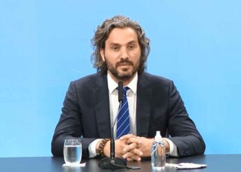 Santiago Cafiero, aislado por ser contacto estrecho de Vizzotti 