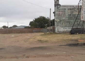 Conmoción en Corrientes: murió el bebé hallado en un baldío esta mañana