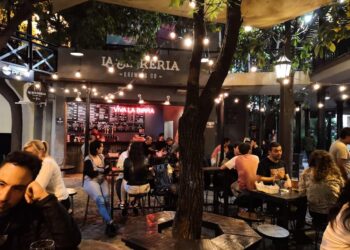 Explosión en un bar de Corrientes: hay 3 heridos pero “pudo ser una tragedia”