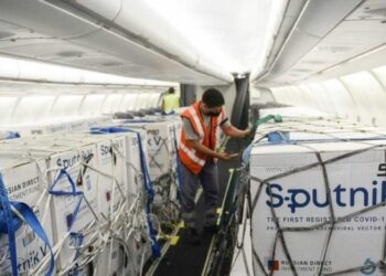 Llegaron a la Argentina otras 500 mil dosis de la vacuna rusa Sputnik