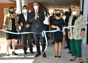 Valdés inauguró una escuela técnica en Empedrado