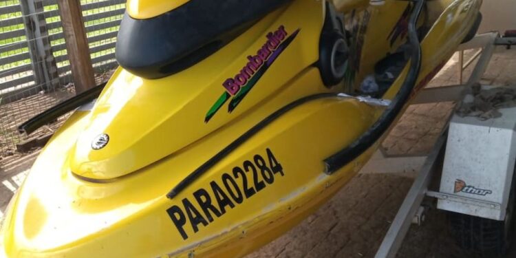 Capital: encontraron alrededor de 6 millones de pesos escondidos en una moto de agua