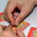 Un albañil ganó dos premios millonarios de la misma lotería y despertó las sospechas