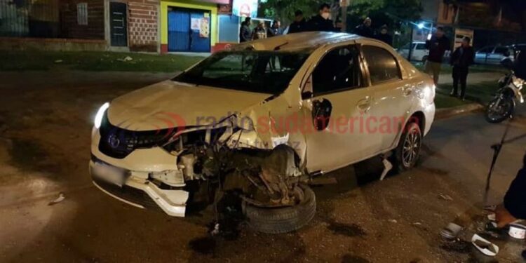 Corrientes: adolescente salió en el auto de su padre sin permiso y volcó