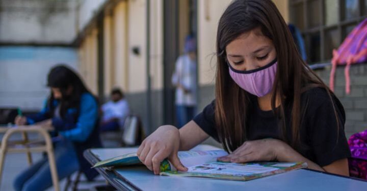 Se suspenden las clases presenciales en Esquina y en otras 9 localidades