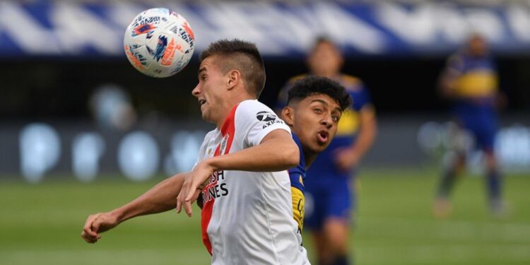 Boca y un River disminuido por el Covid dirimen la clasificación