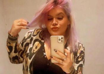 Morena Rial posó en ropa interior por primera vez 
