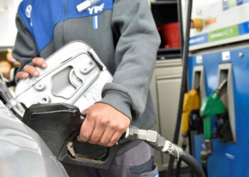 Los combustibles aumentarán un 6% en promedio a partir del fin de semana