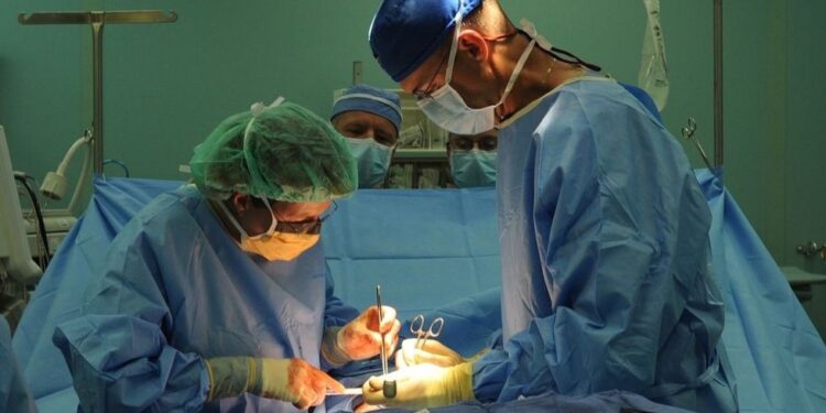 Suspenden cirugías programadas en los hospitales de Corrientes