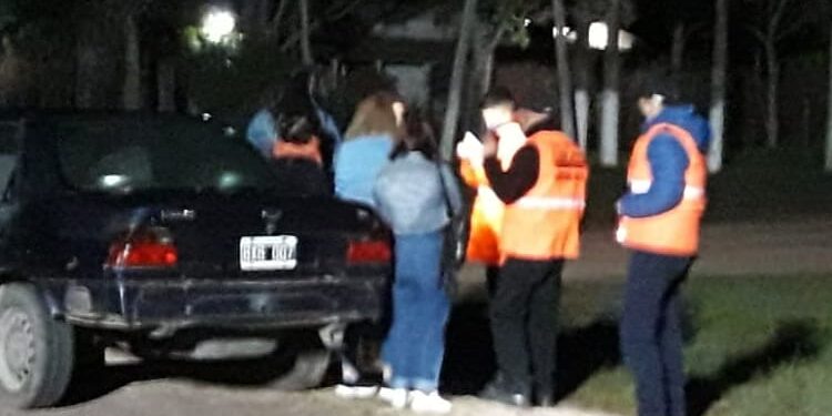 Esquina: demoraron cerca de 30 vehículos por andar fuera del horario permitido