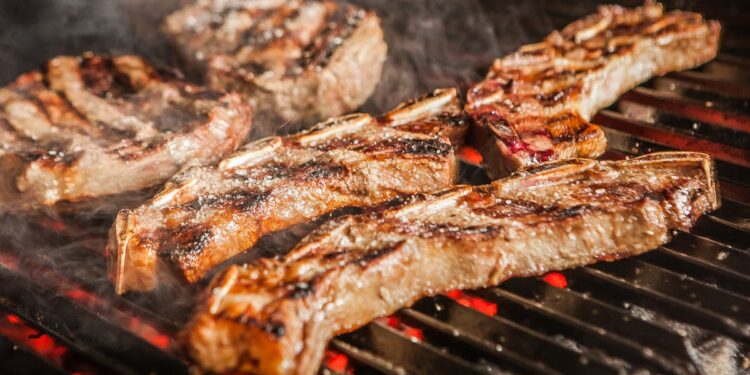Corrientes: armaron un asado, duró dos días y terminaron contagiados