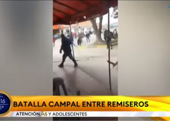 Video: batalla campal entre remiseros de la terminal