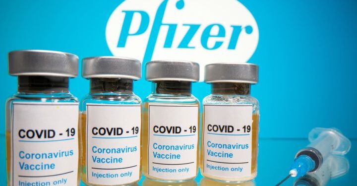 Llegan vacunas de Pfizer, Janssen y Moderna a Argentina