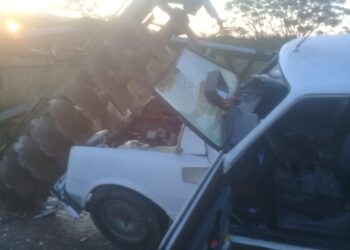 Ruta 12: feroz choque entre un automóvil y un tractor