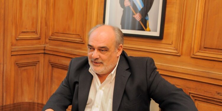 Colombi: “Canteros no fue desleal, si no tenés lugar en tu casa te vas y listo”
