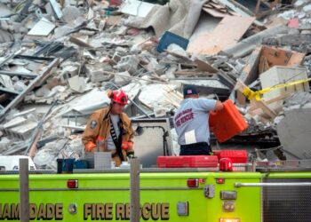 Miami: trabajaba en el rescate y encontraron el cuerpo de su hija entre los escombros