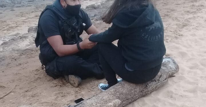 Rescatan a una joven que habría intentado suicidarse en el Paraná