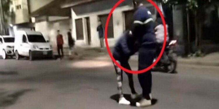 Video: mujeres robaron y fueron linchadas por los vecinos