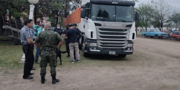 Estaba escondido en Goya el camión que atropelló y mató a un motociclista en Esquina