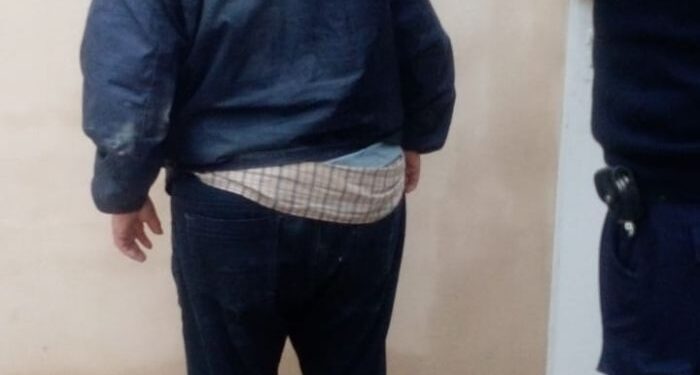 Corrientes: Demoraron a un borracho por agredir a una policía en el colectivo