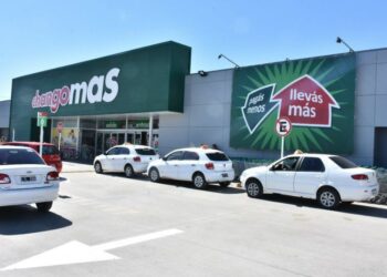 ¿Por qué Walmart cambió de nombre y se llama Chango Más?