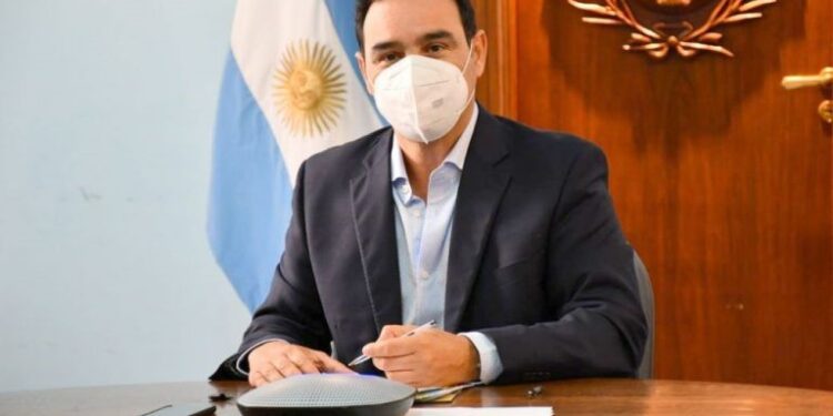 Gustavo Valdés: “El uso del barbijo será obligatorio en toda la provincia”