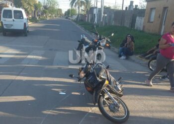 Santa Fe: Murió un bebé en un choque entre una moto y un auto