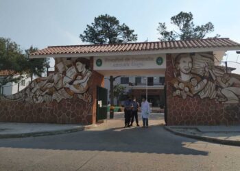 Provincia planifica refuncionalización y modernización de hospitales